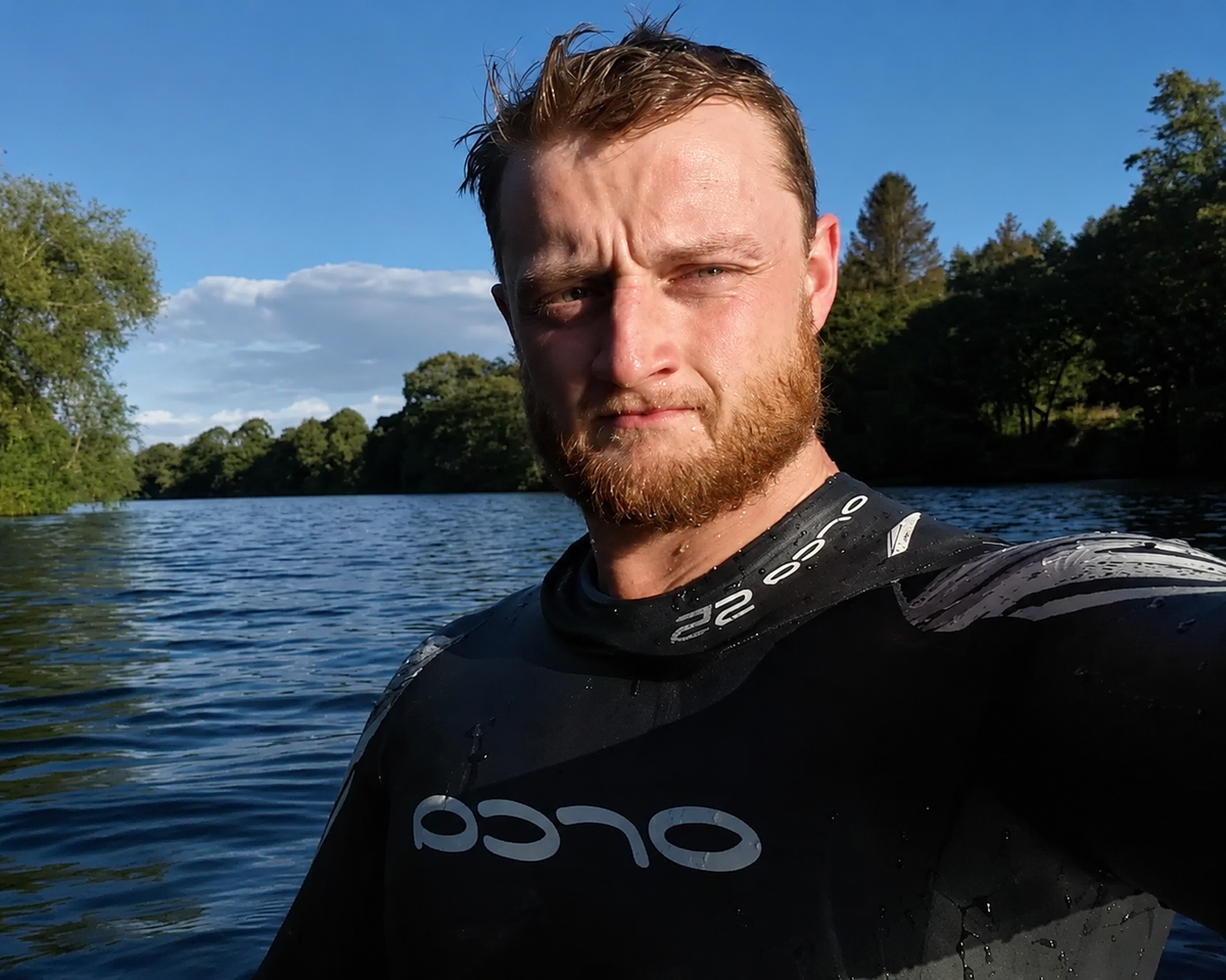 Charlie Cooke swimming